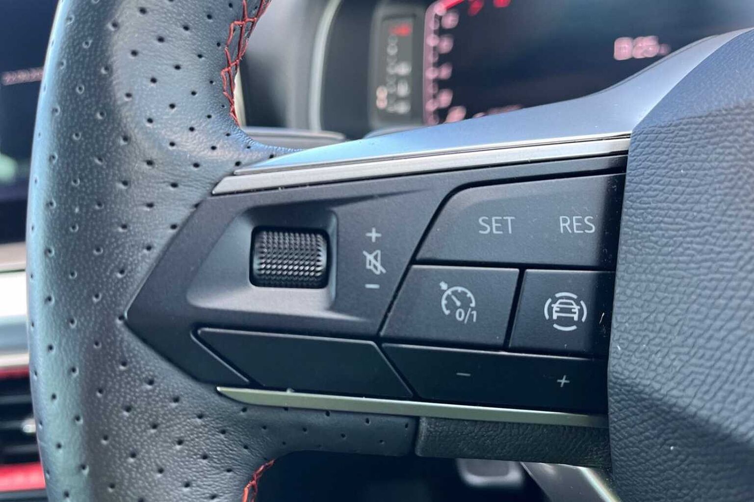 SEAT Arona 1.0 TSI 110 FR Sport 5dr DSG