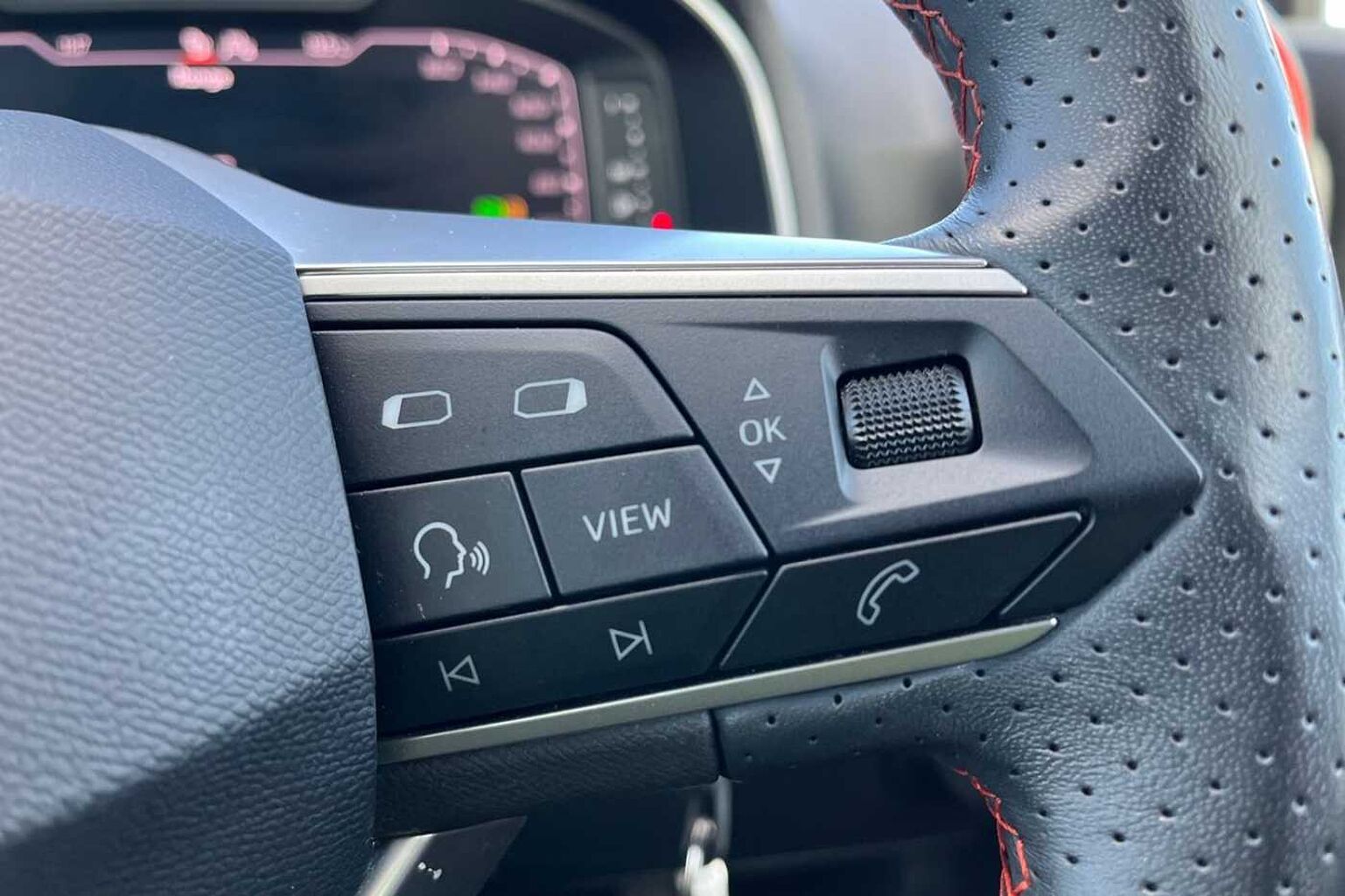 SEAT Arona 1.0 TSI 110 FR Sport 5dr DSG