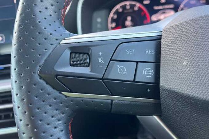 SEAT Leon 1.5 eTSI 150 FR Sport 5dr DSG