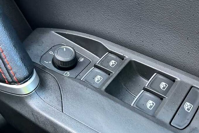 SEAT Leon 1.5 eTSI 150 FR Sport 5dr DSG