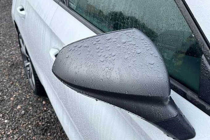 SEAT Leon 1.5 eTSI 150 FR Sport 5dr DSG