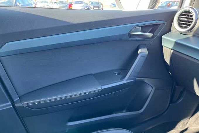 SEAT Arona 1.0 TSI 115 XPERIENCE Lux 5dr DSG