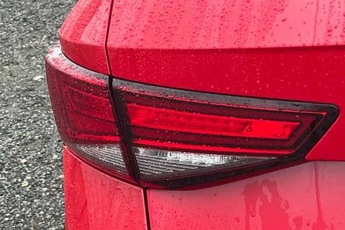 SEAT Ateca 1.5 TSI EVO FR Sport 5dr DSG