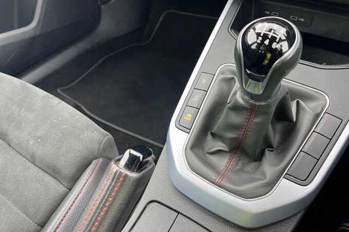 SEAT Arona 1.0 TSI 110 FR Sport 5dr