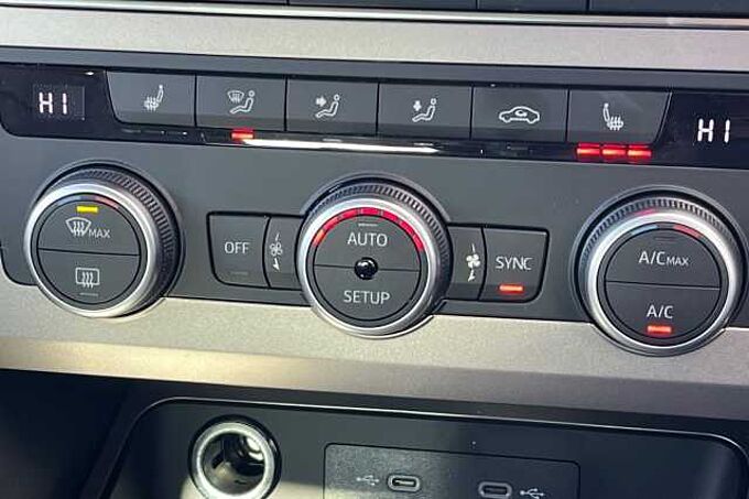 SEAT Ateca 1.5 TSI EVO Xperience Lux 5dr DSG