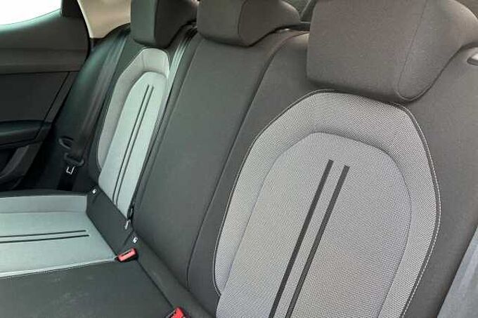 SEAT Leon 1.5 TSI EVO SE Dynamic 5dr