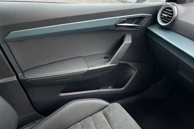 SEAT Arona 1.0 TSI 110 XPERIENCE Lux 5dr DSG