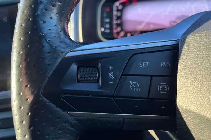 SEAT Ateca 1.5 TSI EVO FR Sport 5dr