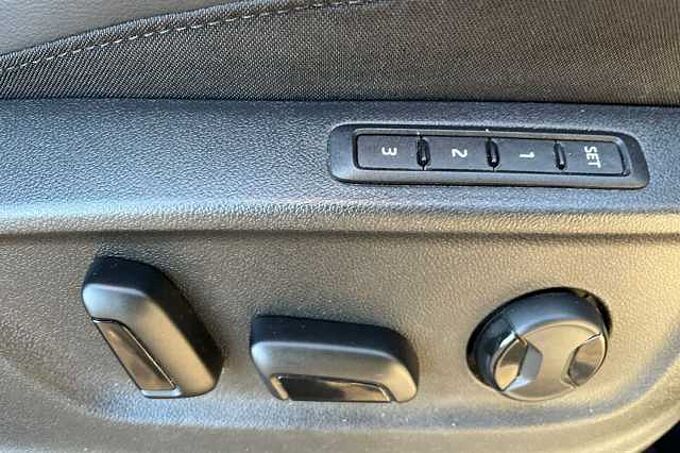 SEAT Ateca 1.5 TSI EVO FR Sport 5dr