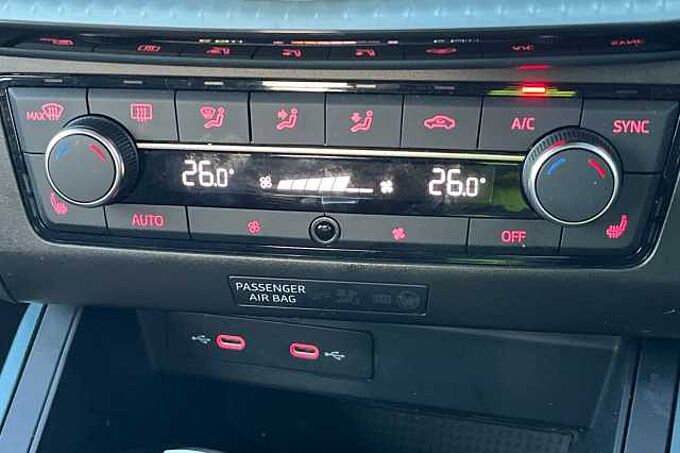 SEAT Arona 1.0 TSI 110 XPERIENCE Lux 5dr DSG