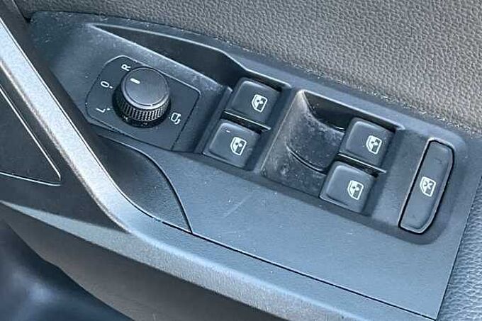 SEAT Arona 1.0 TSI 110 XPERIENCE Lux 5dr DSG